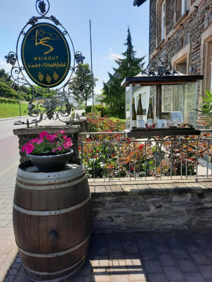 Weingut Licht-Stadtfeld Brauneberg Exterior photo